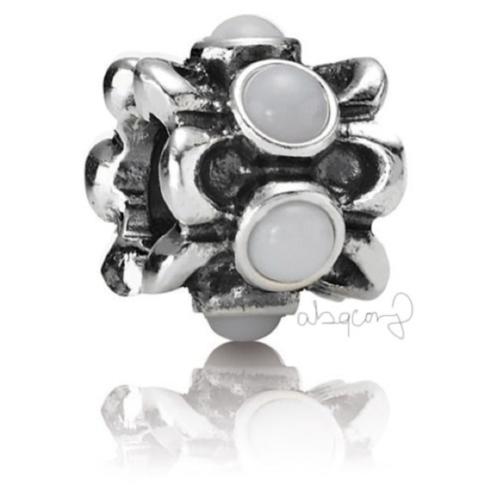 EUC Pandora 790470AGW Sterling Silver White Agate Forget Me Not Charm
